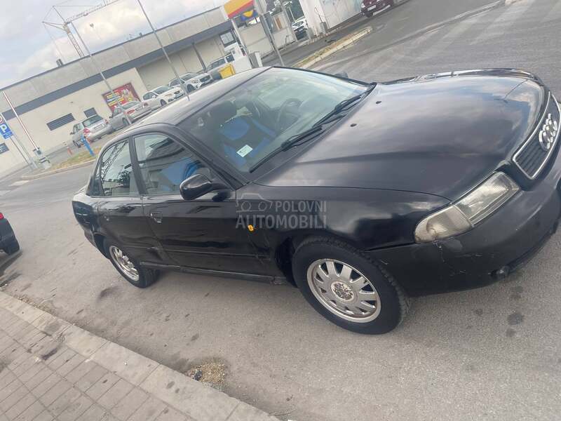 Audi A4 1.9