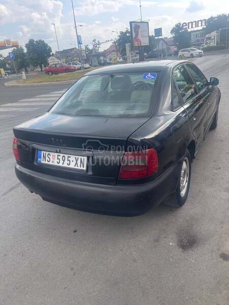 Audi A4 1.9
