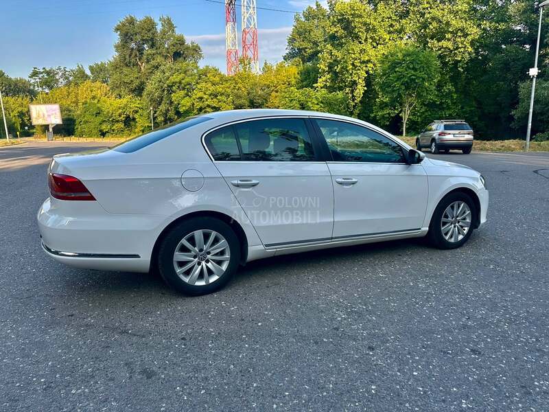 Volkswagen Passat B7 2.0 TDI  DSG