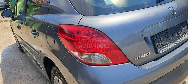 Peugeot 207 1.4