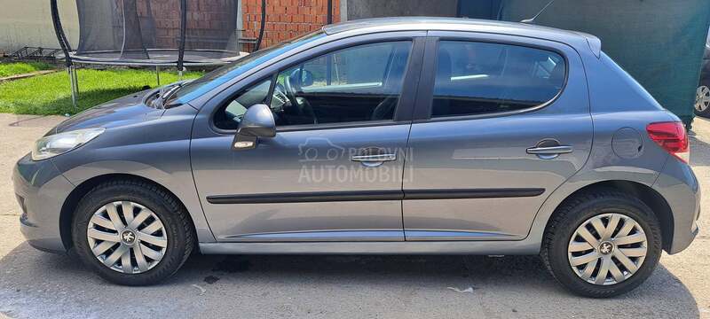Peugeot 207 1.4