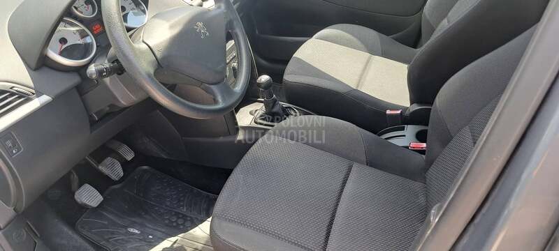 Peugeot 207 1.4