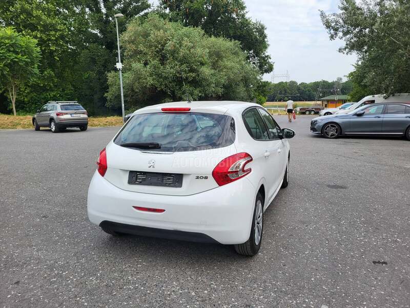 Peugeot 208 1.4HDI auto mati c