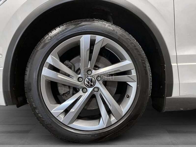 Volkswagen Tiguan R line