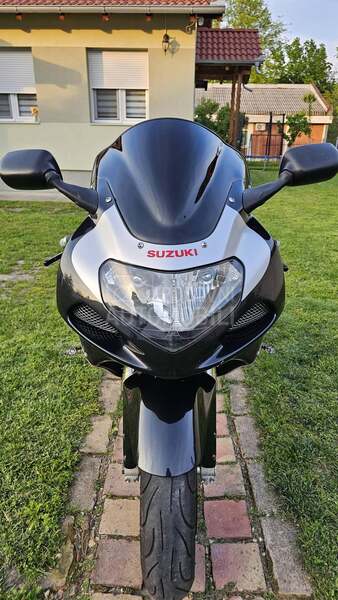 Suzuki GSXR 750