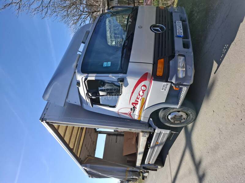 Mercedes Benz atego 815