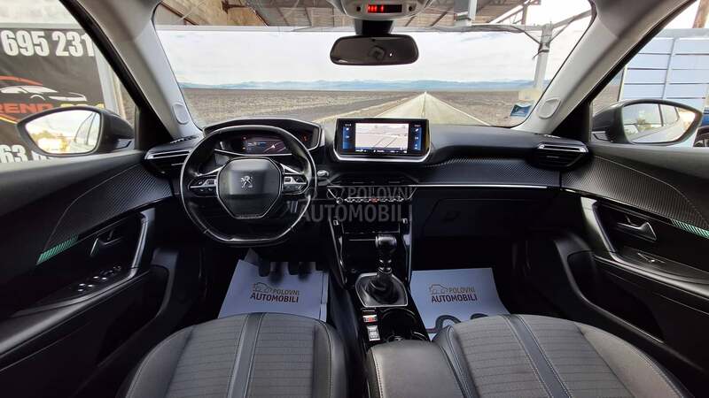 Peugeot 2008 ALURE/3D/VIRTUAL
