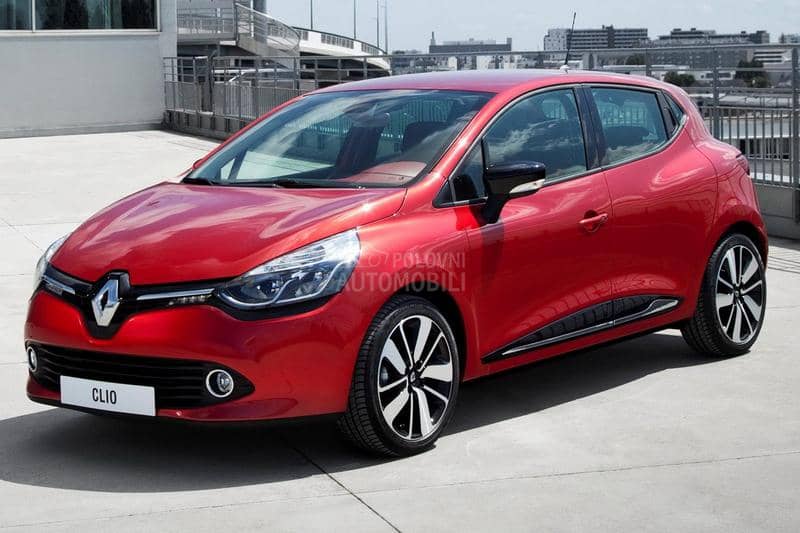 Renault Clio IV 2014. god. -  kompletan auto u delovima