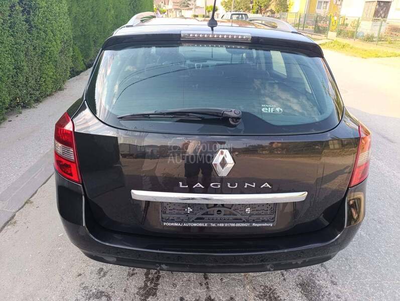 Renault Laguna NV676 2010. god. -  kompletan auto u delovima
