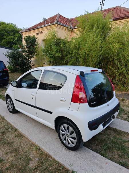 Peugeot 107 reg.godinu dana