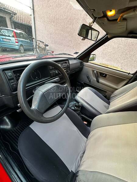 Volkswagen Golf 2 