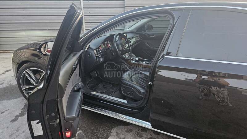Audi A8 3.0 quattro