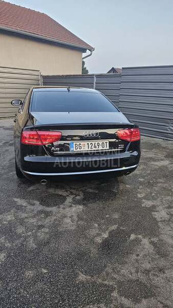 Audi A8 3.0 quattro