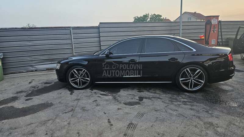 Audi A8 3.0 quattro