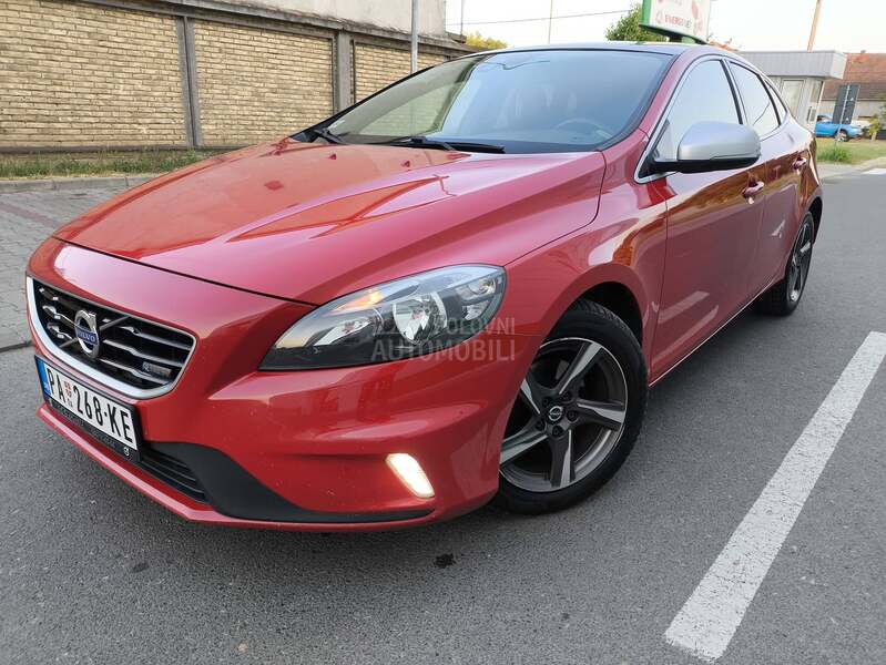 Volvo V40 R-DESIGN
