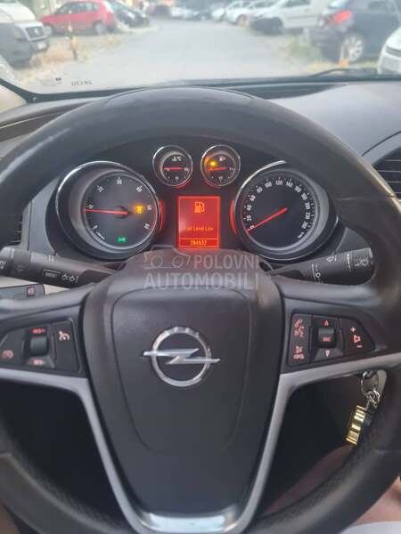 Opel Insignia 2.0 DCI