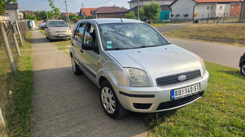 Ford Fusion 1.2