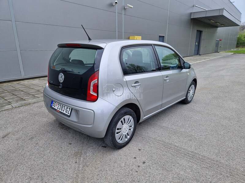 Volkswagen up! 