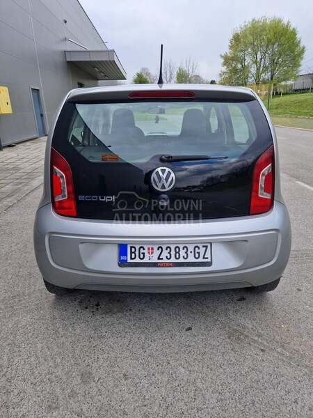Volkswagen up! 