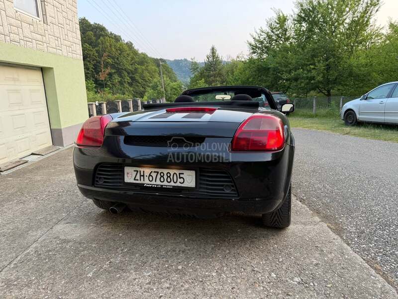 Toyota MR2 