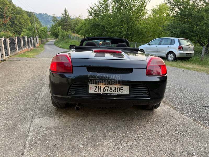 Toyota MR2 