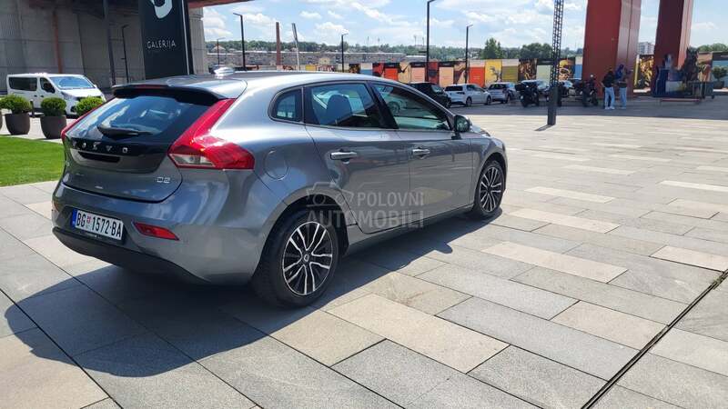 Volvo V40 2.0 D2 Summum