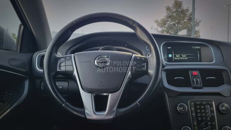 Volvo V40 2.0 D2 Summum