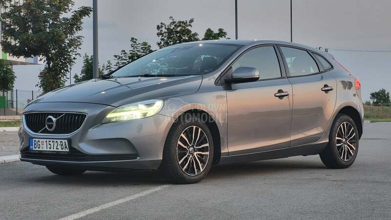 Volvo V40 2.0 D2 Summum