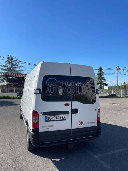 Renault Master 2.5