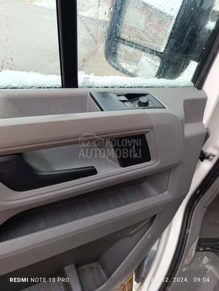 Volkswagen CRAFTER RAMPA