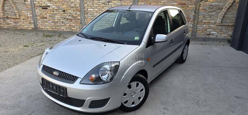 Ford Fiesta 1.2b kaonov 83k