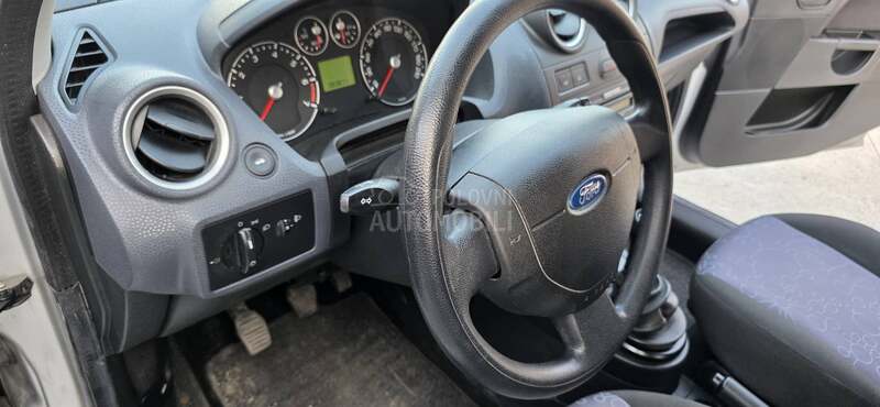 Ford Fiesta 1.2b kaonov 83k