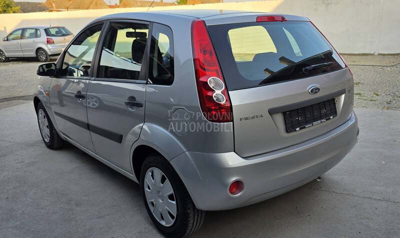 Ford Fiesta 1.2b kaonov 83k