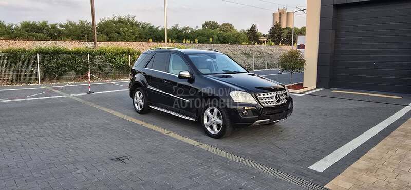 Mercedes Benz ML 350 SPORT/4M/Car vert