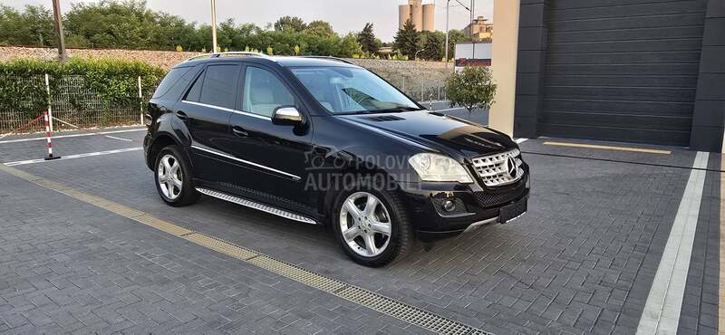 Mercedes Benz ML 350 SPORT/4M/Car vert