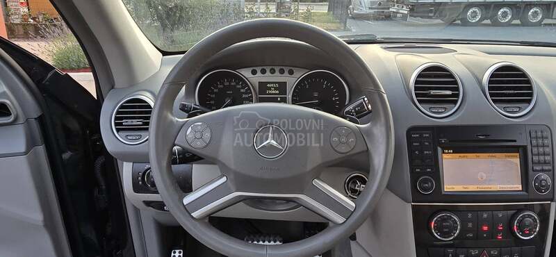 Mercedes Benz ML 350 SPORT/4M/Car vert