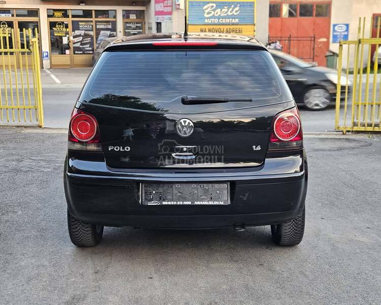 Volkswagen Polo 1.4B //CH//