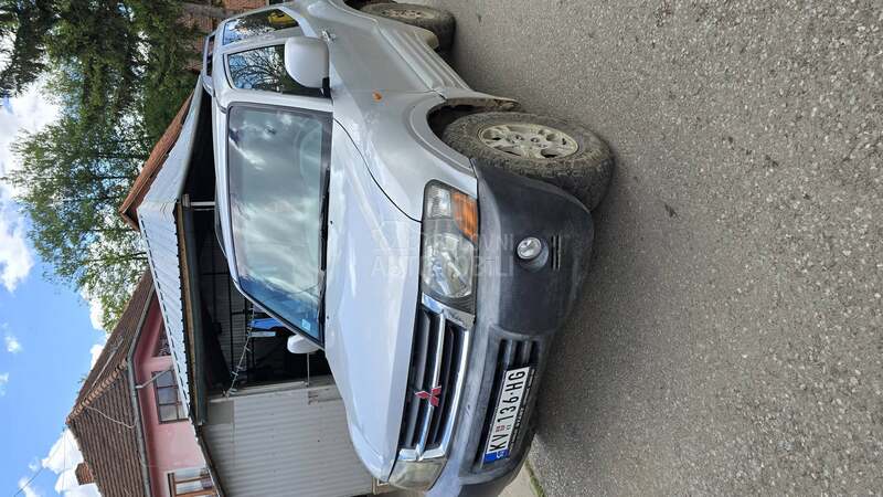 Mitsubishi Pajero 