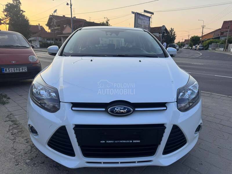 Ford Focus 1.0 BEN ŠVAJ NOV