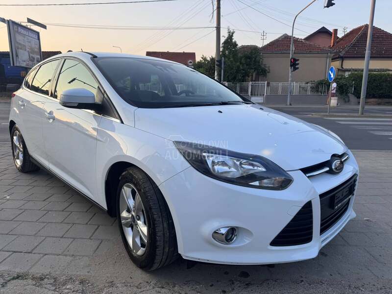 Ford Focus 1.0 BEN ŠVAJ NOV