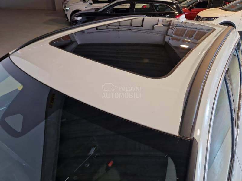 Volvo XC60 AWD PANO/360/HARMAN