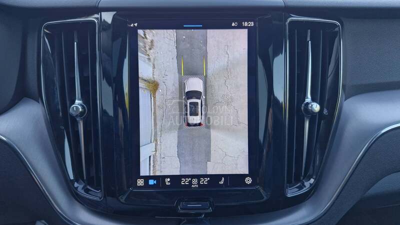 Volvo XC60 AWD PANO/360/HARMAN