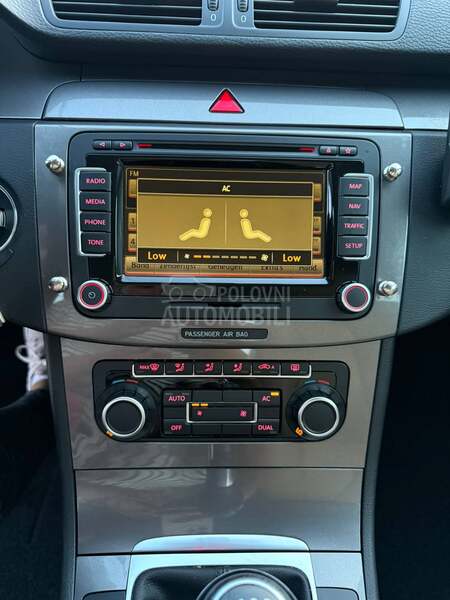 Volkswagen Passat B6 1.6tdi /R LINE/N O V