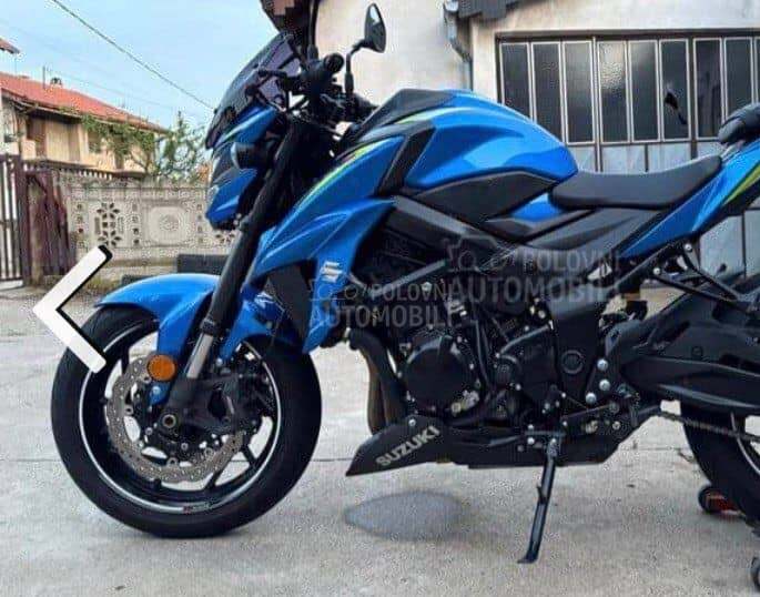 Suzuki Gsxs 750