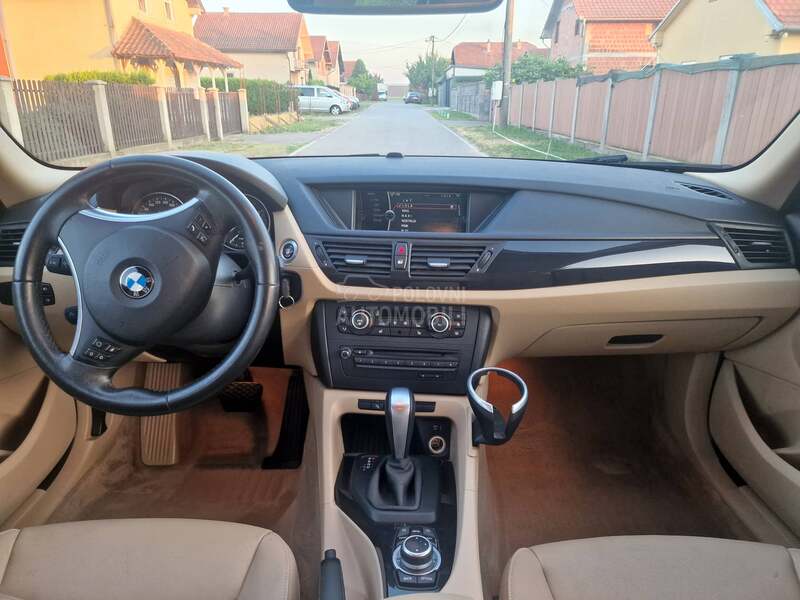 BMW X1 x-drive CH