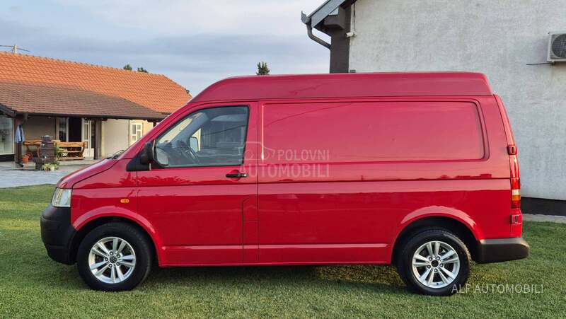 Volkswagen Transporter T5 1.9 TDI
