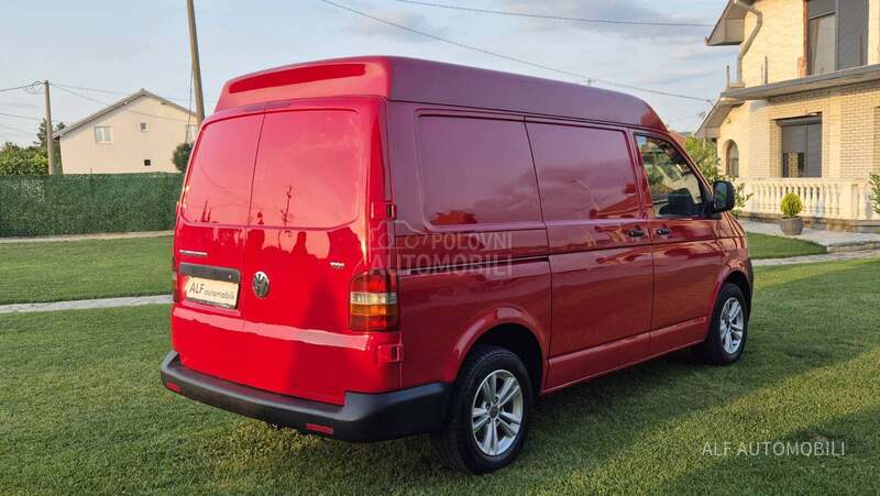 Volkswagen Transporter T5 1.9 TDI