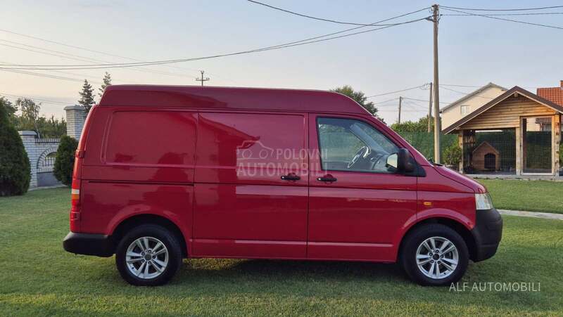 Volkswagen Transporter T5 1.9 TDI