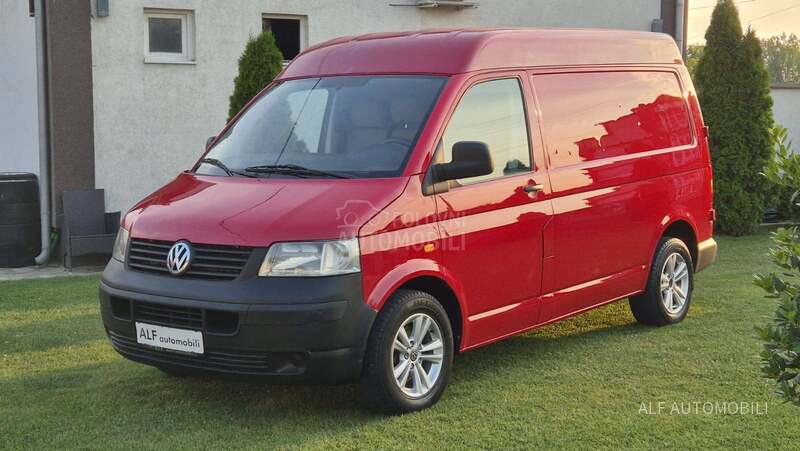 Volkswagen Transporter T5 1.9 TDI