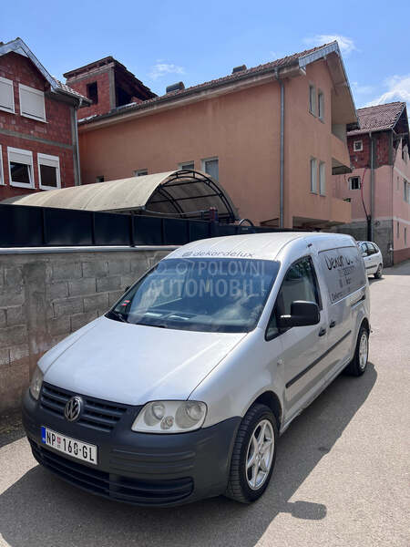 Volkswagen Caddy Maxi D S G K.lima